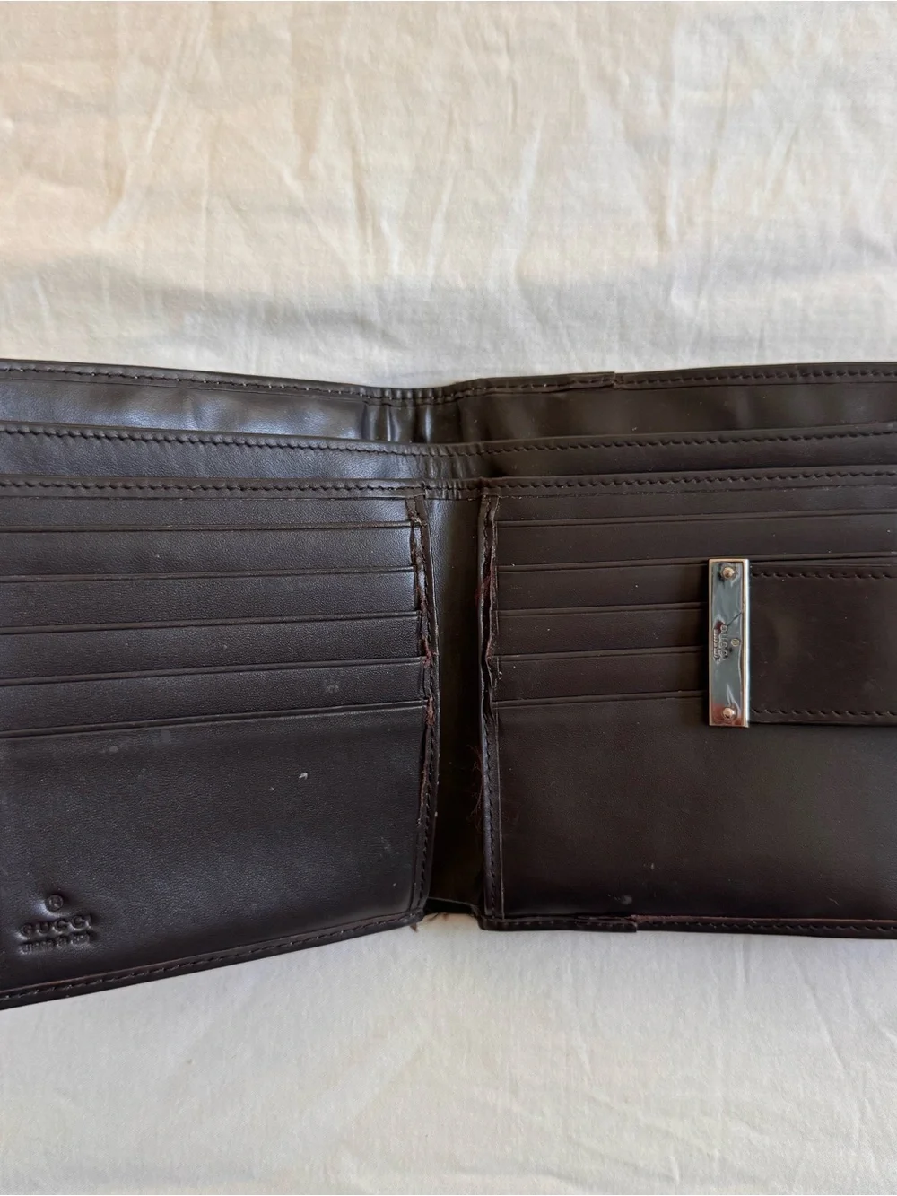 Vintage Gucci monogram brown wallet with leather trim - Picture 4 of 9